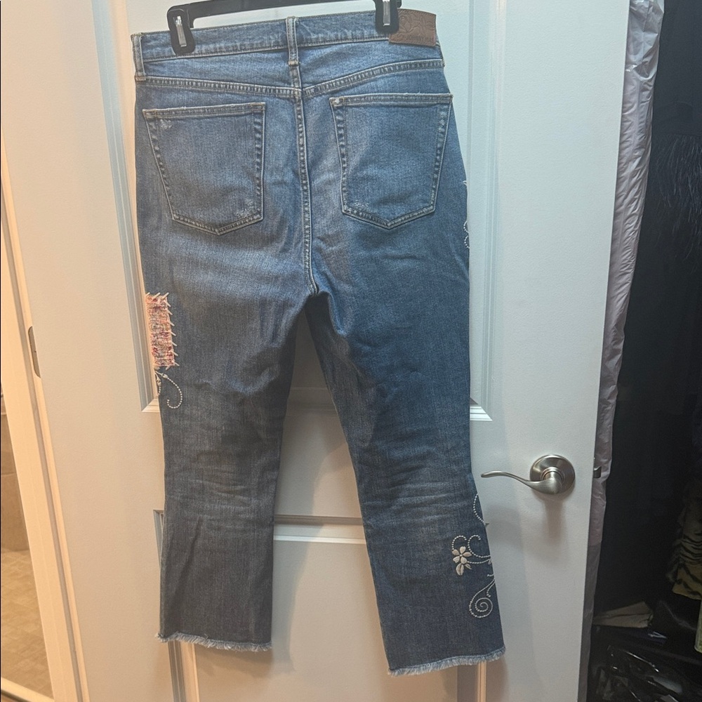 Johnny Was Denim Straight-Leg Jeans with Floral Embroidery size 30 - Picture 2 of 12